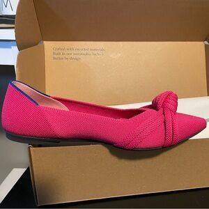New in Box Rothys Knot Point II size 8.5